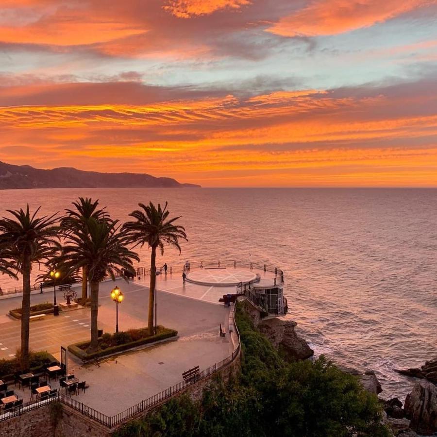 La Esquinita De Marcos Apartamento Nerja Exterior foto